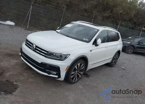 2020 Volkswagen Tiguan 2.0T Sel Premium R-Line из США, поврежденный, VIN 3VV4B7AX1LM101101